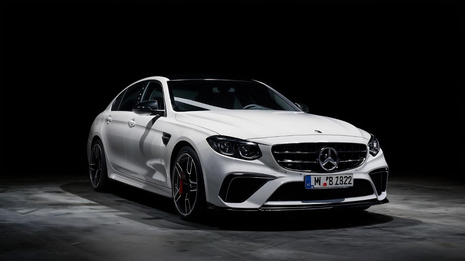 El nostre compromís amb la mobilitat sostenible i vehicles d'alta gamma

En 123renting.net, la nostra passió pel món del motor es reflecteix en la nostra selecció de vehicles d'alta gamma. Estem compromesos amb la mobilitat sostenible i treballant activament per oferir solucions que minimitzin l’impacte ambiental. La nostra flota inclou vehicles que no només són elegants i sofisticats, sinó que també són eficients en consum de combustible i emissions. Aquest compromís s'estén tant al lloguer com a la compravenda de vehicles.

La nostra estratègia d'importació i exportació de cotxes és dissenyada per satisfer les necessitats dels nostres clients a Andorra i Espanya. Oferim vehicles moderns i ben equipats que s’adapten a una varietat de necessitats, ja sigui per a viatges de negocis, mudances o qualsevol altre requisit. La satisfacció del client és la nostra prioritat, i per això garantim que tots els vehicles que oferim compleixin amb estrictes estàndards de qualitat i sostenibilitat.

A més, en el context actual, es fa cada vegada més important fer una tria conscient entre vehicles tradicionals i aquells que promouen un transport més net. La nostra oferta inclou models híbrids i elèctrics que són una alternativa viable, ajudant així a reduir la nostra petjada de carboni. De fet, la incorporació de tecnologies ecològiques en la mobilitat no només contribueix al medi ambient, sinó que també millora l’experiència del conductor i del passatger.

La nostra missió a 123cotxe.com és facilitar un transport que sigui tant luxós com responsable, assegurant-nos que els nostres clients obtinguin el millor servei possible en la seva experiència de lloguer i compravenda de vehicles. La mobilitat sostenible no només s'alinea amb les tendències actuals del mercat, sinó que és essencial per garantir un futur més verd i responsable per a les següents generacions.

Serveis disponibles: Lloguer, transport i més

A 123cotxe.com, oferim una àmplia gamma de serveis pensats per satisfer les necessitats dels nostres clients. Un dels nostres serveis més destacats és el lloguer de vehicles, que està dissenyat perquè els usuaris puguin gaudir de l'opció de mobilitat que necessiten, sigui per raons personals siguin professionals. Els nostres vehicles disponibles per al lloguer són moderns i ben equipats, garantint la seguretat i el confort durant els viatges.

A més del lloguer de vehicles, també proporcionem serveis de transport de mercaderies. Aquesta opció és ideal per a empreses que necessiten una solució eficient per a la logística dels seus productes. El nostre equip es compromet a oferir un servei fiable i puntual, assegurant que les mercaderies dels nostres clients arriben a la seva destinació a temps i en perfectes condicions.

Una altra característica destacada de 123renting.net és la possibilitat de planificar escapades improvisades. Entenem que hi ha moments en què els clients volen fer un viatge sense previ avís i, per això, posem a disposició un sistema de reserves àgil i ràpid. En pocs minuts, els clients poden reservar un vehicle adequat, de manera que poden aprofitar al màxim els seus temps de lleure.

Disposem de diversos punts de servei tant a Andorra com a València, facilitant l'accés als nostres serveis a més clients. Cada ubicació està dissenyada per oferir un servei excepcional i atenció personalitzada, assegurant que tots els nostres usuaris tinguin una experiència agradable i sense complicacions amb el lloguer i transport que ofereix 123cotxe.com.